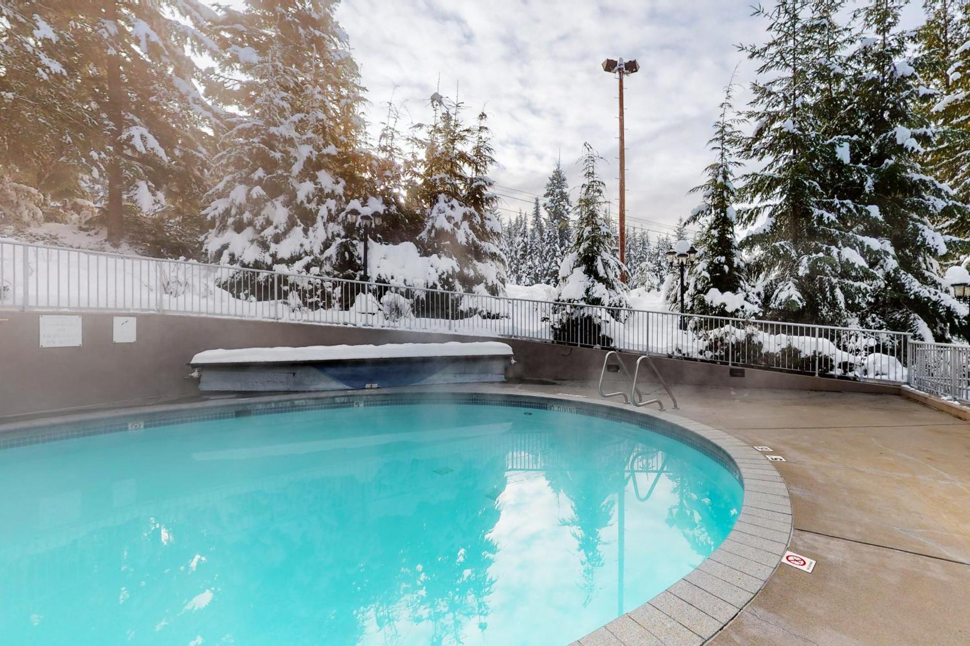 Apartamento Woodrun #418 Whistler Exterior foto